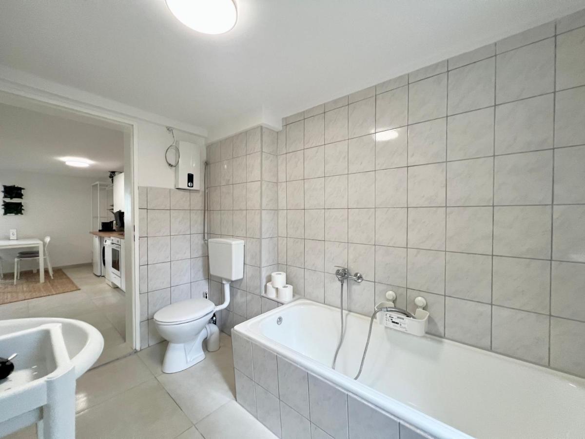 Jungle Retreat Apartments Im Zentrum Bremen Exterior photo